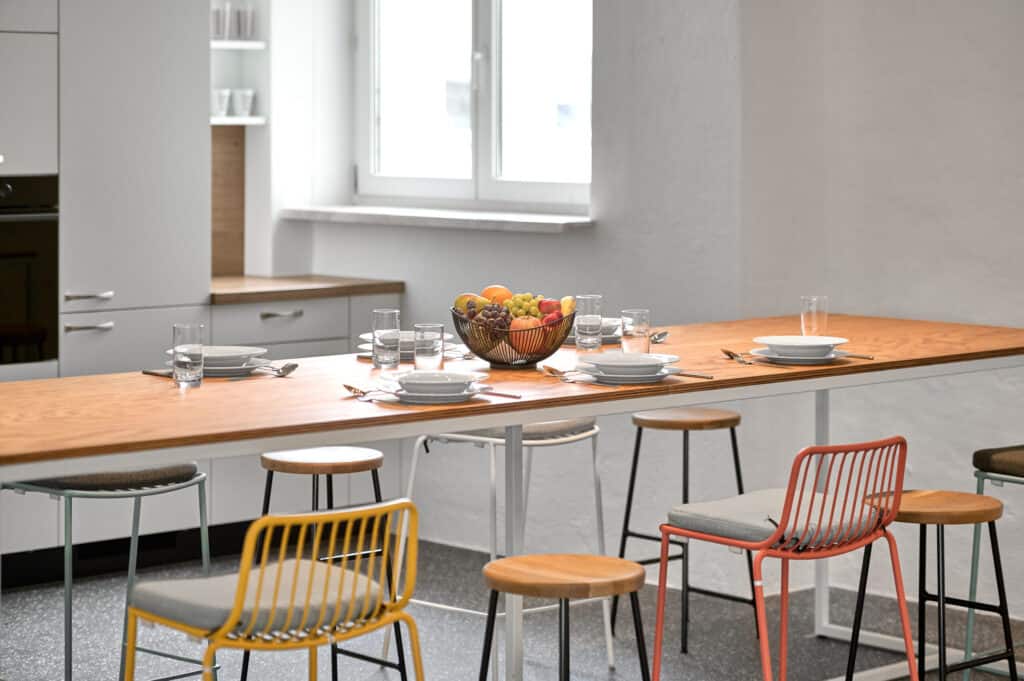 Hochwertig, zukunftsfähig, zirkulär: Ein zirkuläres Büro für die Sika Gruppe 19 Z6B0366